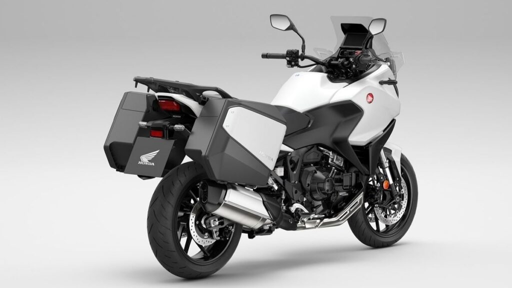 Honda-NT1100-Motorcycle-White-1024x576